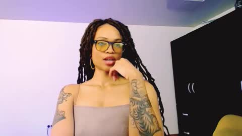 Snapshot of queendom_ing chatting on 16, 9, 2025 Sweet Goddess online show from 16, 9, 2025