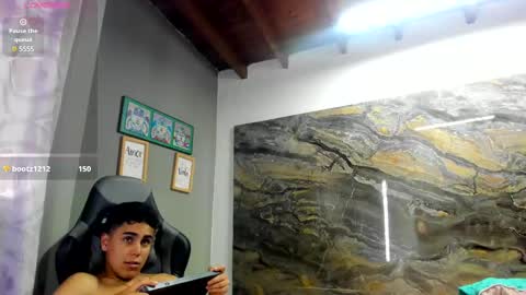 Snapshot of queenie_quinn09 chatting on 26, 2, 2025 queenie_quinn09 online show from 26, 2, 2025