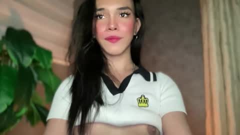Snapshot of queenn_xxx chatting on 9, 9, 2025 QUEEN online show from 9, 9, 2025