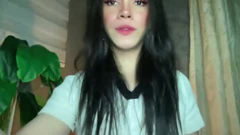Snapshot of queenn_xxx chatting on 20, 9, 2025 QUEEN online show from 20, 9, 2025