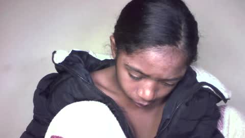 Snapshot of queennaya chatting on 9, 7, 2026 queennaya online show from 9, 7, 2026