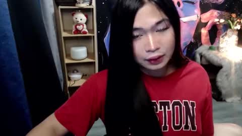 Snapshot of queenofcum169xx chatting on 14, 11, 2025 Mikka online show from 14, 11, 2025