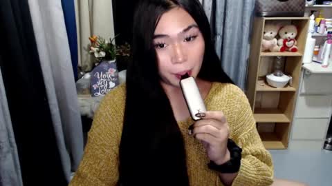 Mikka online show from 19, 7, 2026