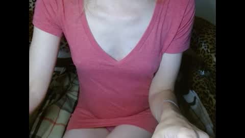 Snapshot of queenoftenderness chatting on 9, 12, 2024 queenoftenderness online show from 9, 12, 2024