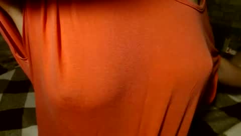 Snapshot of queenoftenderness chatting on 8, 7, 2026 queenoftenderness online show from 8, 7, 2026