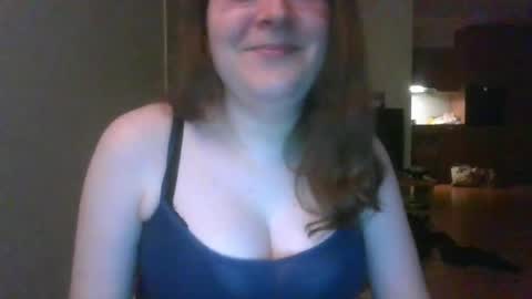 Snapshot of queenofthenights chatting on 16, 5, 2026 queenofthenights online show from 16, 5, 2026