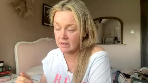 Snapshot of queenp333 chatting on 5, 5, 2026 PrincessP333 online show from 5, 5, 2026