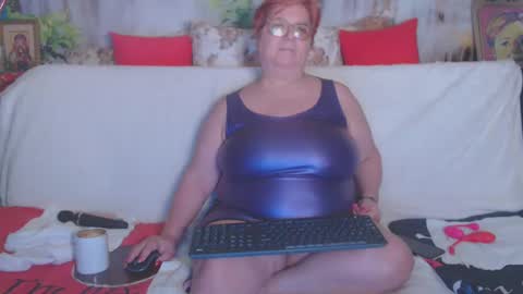QueenPammy online show from 20, 2, 2025