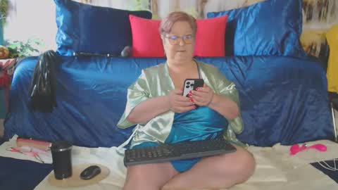 Snapshot of queenpammy chatting on 18, 4, 2026 QueenPammy online show from 18, 4, 2026