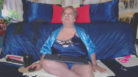 Snapshot of queenpammy chatting on 23, 4, 2026 QueenPammy online show from 23, 4, 2026