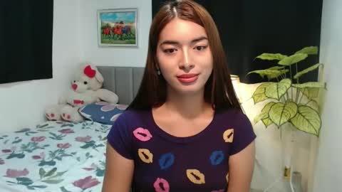 QueenPinay69 online show from 12, 9, 2025