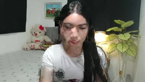 QueenPinay69 online show from 15, 10, 2025