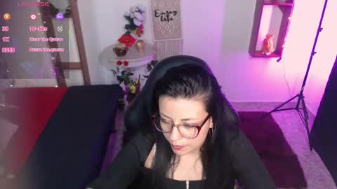 queenrose94 online show from 12, 3, 2026