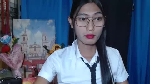 queensteffi online show from 4, 1, 2025