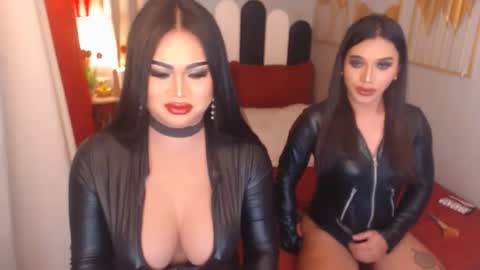 queenshasha and nathalie online show from 5, 1, 2025