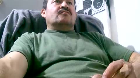 Snapshot of querubinrebelde chatting on 8, 3, 2025 Don Ramon online show from 8, 3, 2025
