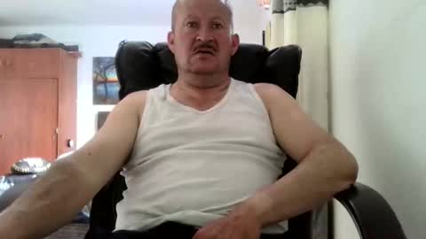 Snapshot of querubinrebelde chatting on 10, 5, 2026 Don Ramon online show from 10, 5, 2026