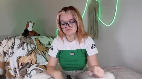 Bri online show from 18, 12, 2024