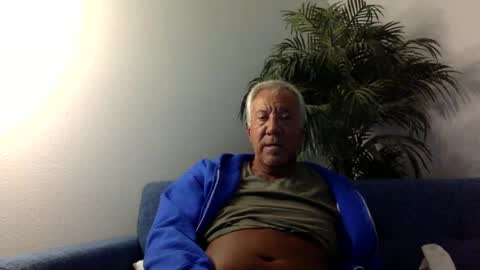 Snapshot of quest_one chatting on 5, 1, 2025 Jim online show from 5, 1, 2025