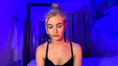 Snapshot of qusi28 chatting on 28, 2, 2025 qusi28 online show from 28, 2, 2025