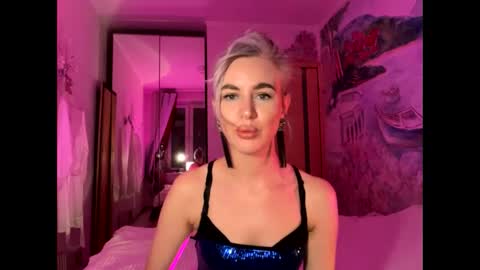 Snapshot of qusi28 chatting on 28, 2, 2025 qusi28 online show from 28, 2, 2025