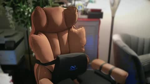 ViVaLuvLicious online show from 11, 9, 2025