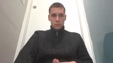 Snapshot of qwerty96cuck96 chatting on 28, 12, 2024 qwerty96cuck96 online show from 28, 12, 2024