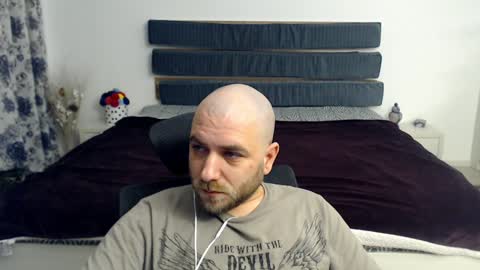 R0bila online show from 25, 1, 2025