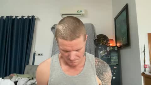 rabbit_eyes69 online show from 7, 1, 2026