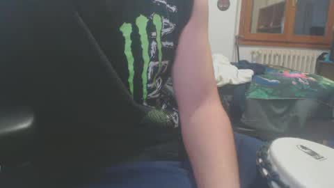 Snapshot of raccon68 chatting on 5, 2, 2025 Raccoon68 online show from 5, 2, 2025