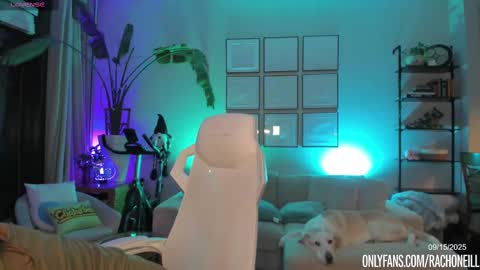 Snapshot of rach_oneill chatting on 16, 9, 2025 Rach ONeill online show from 16, 9, 2025