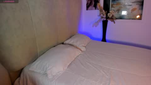 natalia  -  online show from 6, 3, 2026