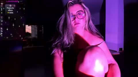 Snapshot of rachel_fo chatting on 10, 12, 2024 Rachel Foss online show from 10, 12, 2024