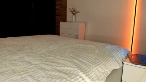 Sherryl online show from 30, 11, 2025