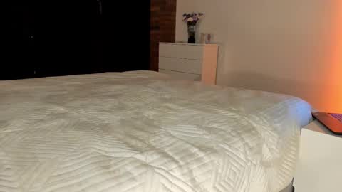 Sherryl online show from 23, 2, 2026