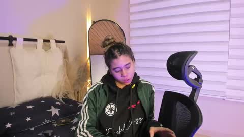 Rachell online show from 8, 11, 2025