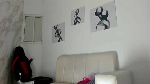 rachell_owen online show from 12, 10, 2025