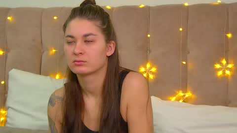 RachellSimpson online show from 22, 12, 2024