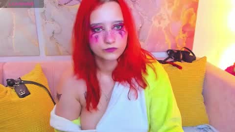 Snapshot of rachelpirce chatting on 8, 1, 2025 Rachel online show from 8, 1, 2025