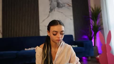 Ann online show from 6, 4, 2026