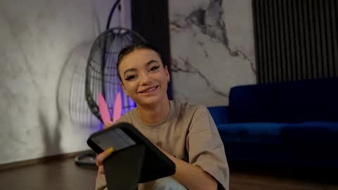 Ann online show from 16, 4, 2026