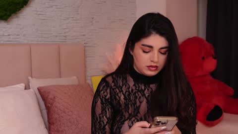 RachelSwaan online show from 25, 1, 2025