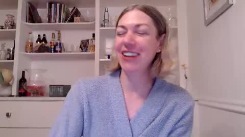 Snapshot of racytracy80 chatting on 10, 2, 2026 Racy Tracy online show from 10, 2, 2026