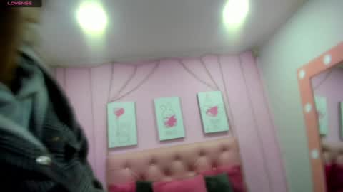 Snapshot of radiant_sapphire chatting on 22, 1, 2025 radiant_sapphire online show from 22, 1, 2025