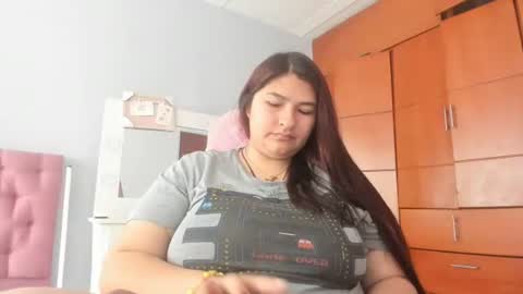 Snapshot of radiantgoddes chatting on 13, 12, 2024 radiantgoddes online show from 13, 12, 2024