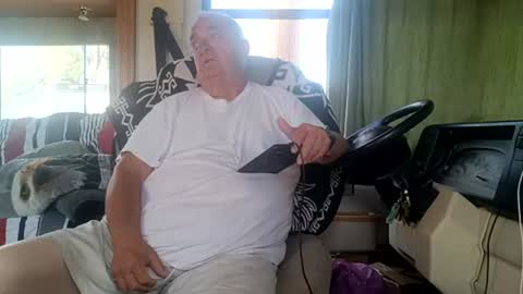 Snapshot of radiomantim chatting on 11, 7, 2026 Radioman for fun online show from 11, 7, 2026