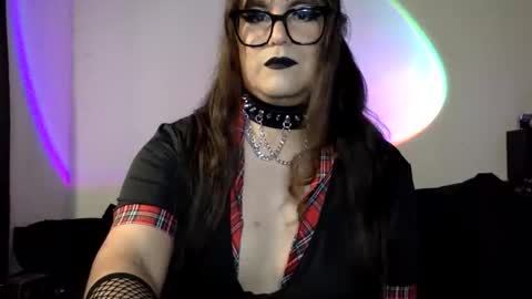 Snapshot of raecdboy chatting on 17, 10, 2025 RaeCDboy online show from 17, 10, 2025