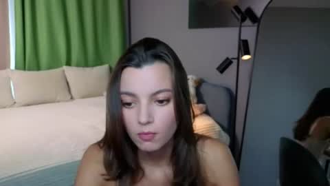 rainevi online show from 7, 7, 2026