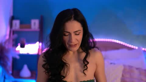 Snapshot of raisavawn chatting on 19, 1, 2026 RaisaVawn online show from 19, 1, 2026