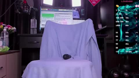 Laura online show from 16, 2, 2025